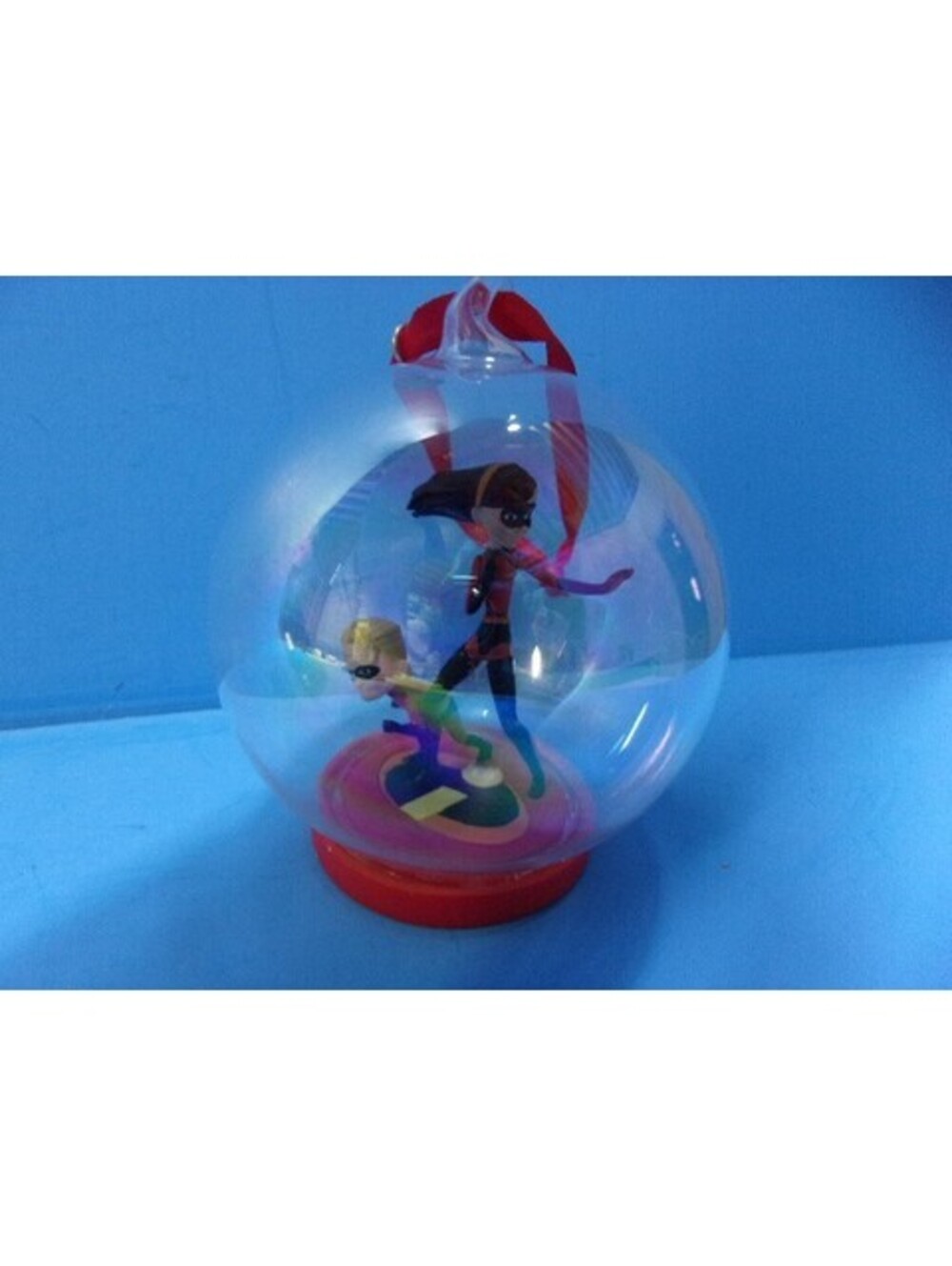 Disney Sketchbook THE INCREDIBLES 2 Glass Globe Dash & Violet Ornament 2017